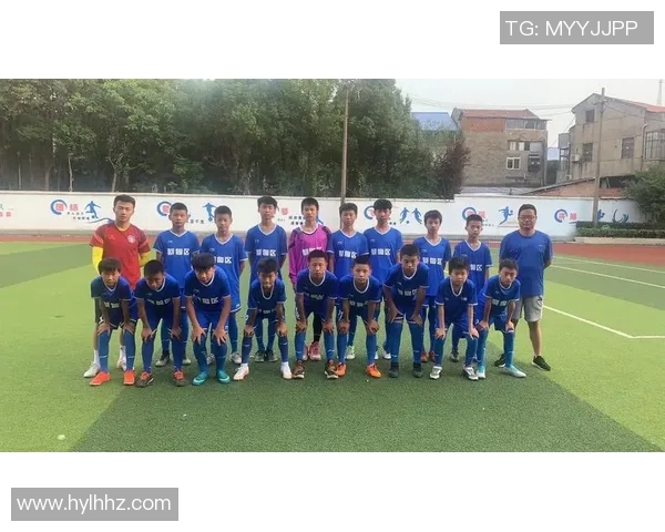 武汉足球队转型之路揭秘:从传统强队到现代化职业俱乐部的蜕变与挑战 武汉足球队转型之路揭秘:从传统强队到现代化职业俱乐部的蜕变与挑战