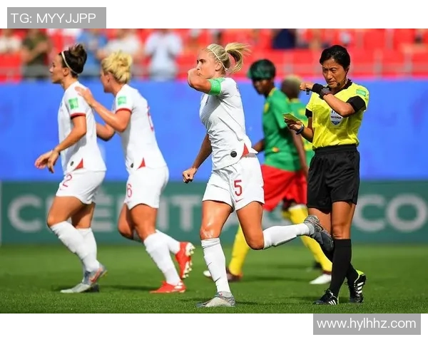 传奇归来足球明星赛盛典重燃激情球迷共聚欢庆足球之夜 传奇归来足球明星赛盛典重燃激情球迷共聚欢庆足球之夜