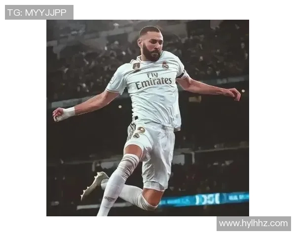 全球足球明星盘点他们的成就与影响力解析 全球足球明星盘点他们的成就与影响力解析