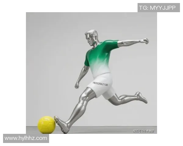 公园足球明星雕塑作品展现运动精神与艺术魅力的完美结合 公园足球明星雕塑作品展现运动精神与艺术魅力的完美结合