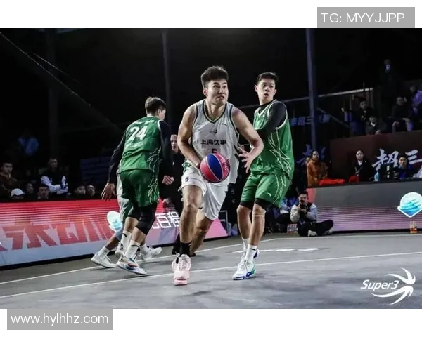 北京篮球队的蜕变之路探索城市联赛中的新机遇与挑战 北京篮球队的蜕变之路探索城市联赛中的新机遇与挑战