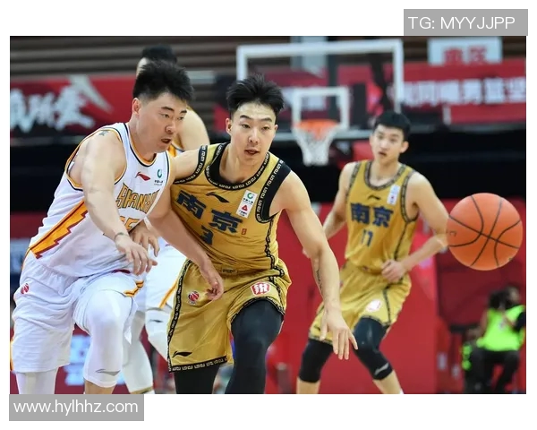 南京篮球队选拔赛特别报道:从青涩到成熟的成长之路与奋斗故事 南京篮球队选拔赛特别报道:从青涩到成熟的成长之路与奋斗故事